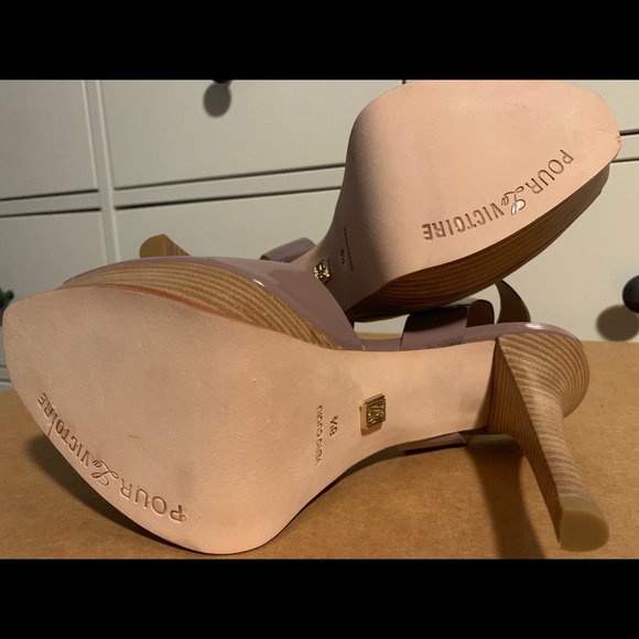 Pour La Victoire Taryn Dusty Plum Soft Patent - Picture 3 of 5